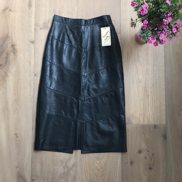 Dresses & Skirts - Vintage Leather Chevron Skirt Made in Italy